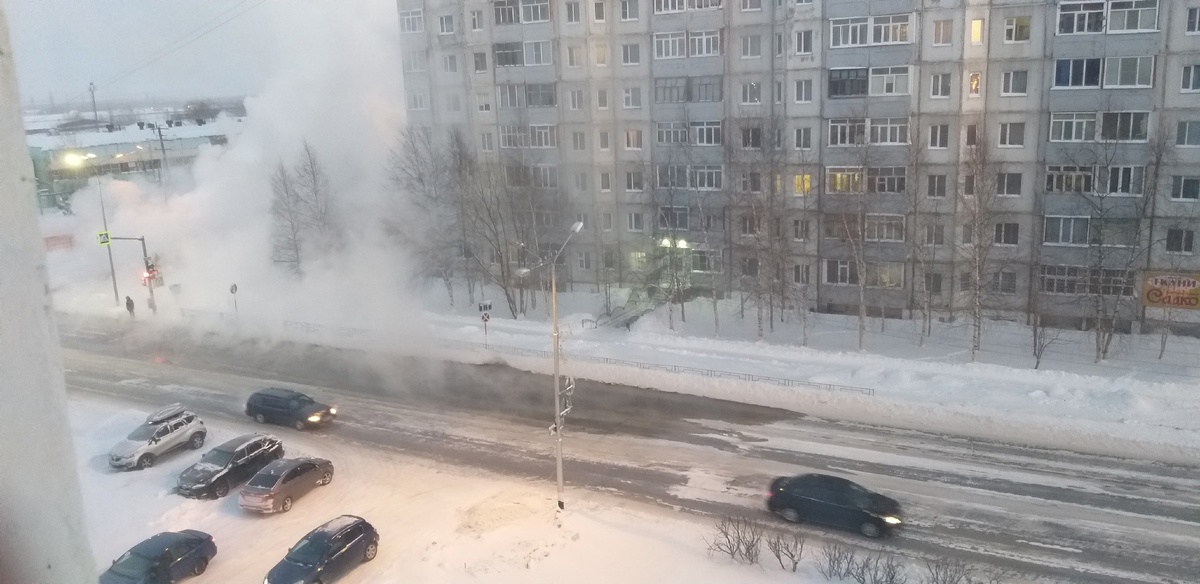    В Мегионе десятки домов остались без отопления из-за коммунальной аварии