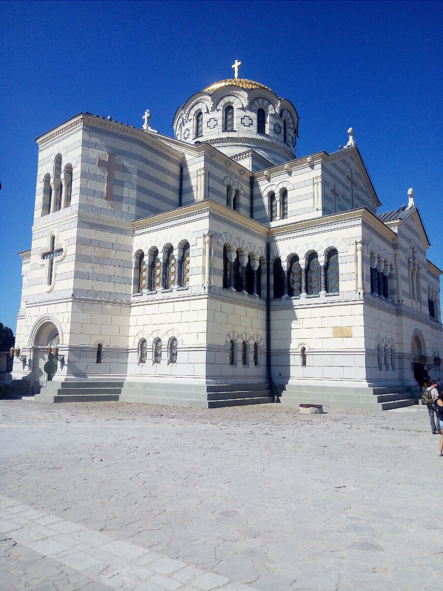 Фото автора. Владимирский собор. Крым