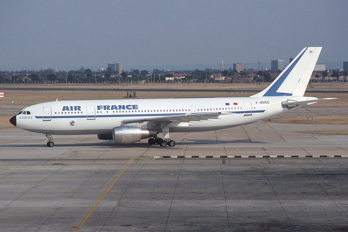 Airbus A300B2-1C Air France F-BVGC.  Фото: Lewis Grant