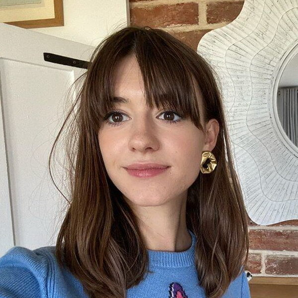     Дэйзи Эдгар-Джонс и Джейкоб Элорди сыграют «На быстрых лошадях»