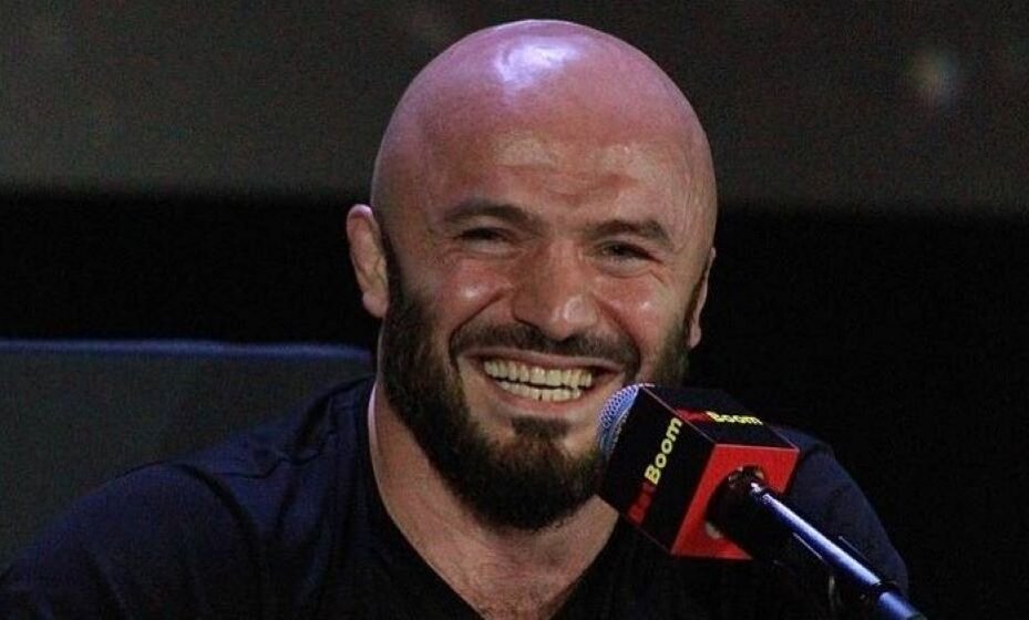    Российский боец ММА Магомед Исмаилов после боя был в хорошем настроении. Фото: Инстаграм Исмаилова