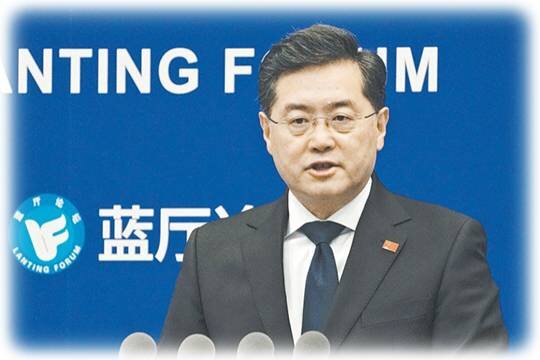    Китайский МИД меняет тон в заочном диалоге с США