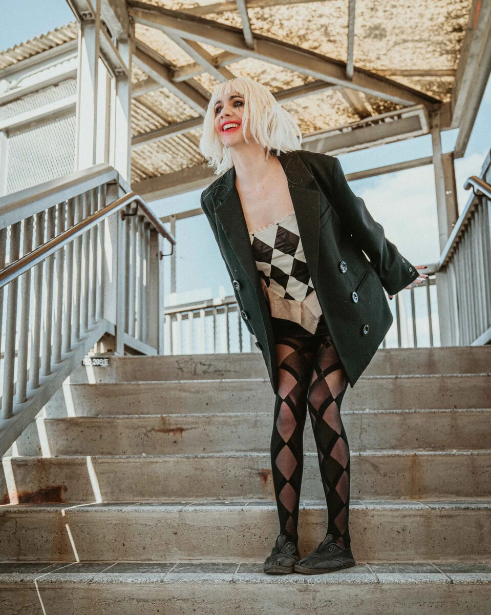 Листайте вправо, чтобы увидеть больше изображений