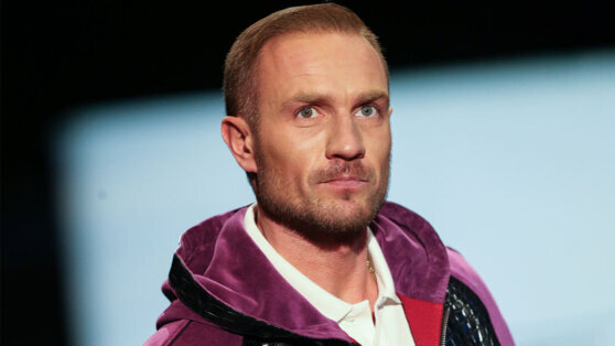    РИА Новости: Костомаров продолжает лечение в Москве и не планирует уезжать за рубеж Ксения Пудовкина