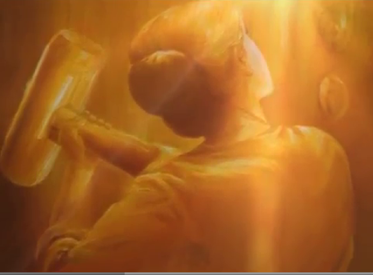 Рис.1. Мать: «Был вечер 29 февраля високосного 1956 года… я оказалась перед огромной, массивной золотой дверью, которая отделяла мир от Божественного…