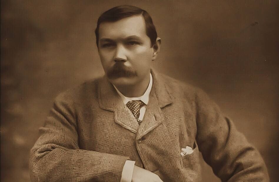 Тот самый портрет Артура Конан Дойля, в котором режиссер уловил сходство писателя с Виталием Соломиным