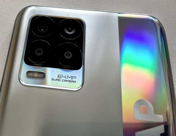 Обзор смартфона Realme 8: за 20 тысяч вполне и весьма4