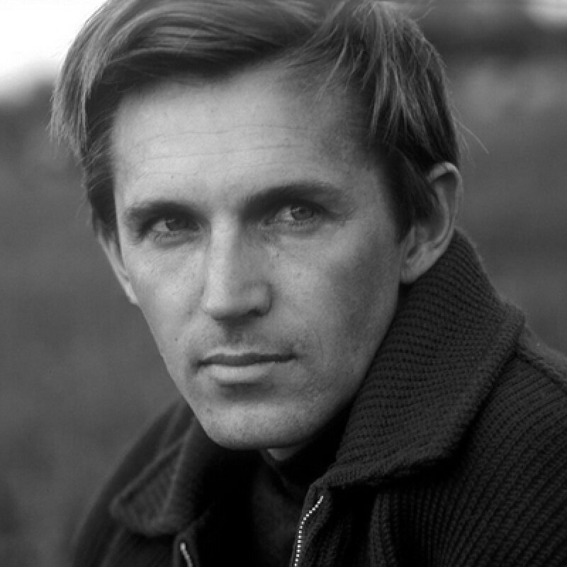 Станислав Любшин