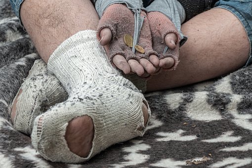 Вот так просили у магазинов…