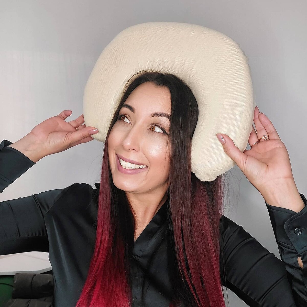 Подушки и валики, облегчают  