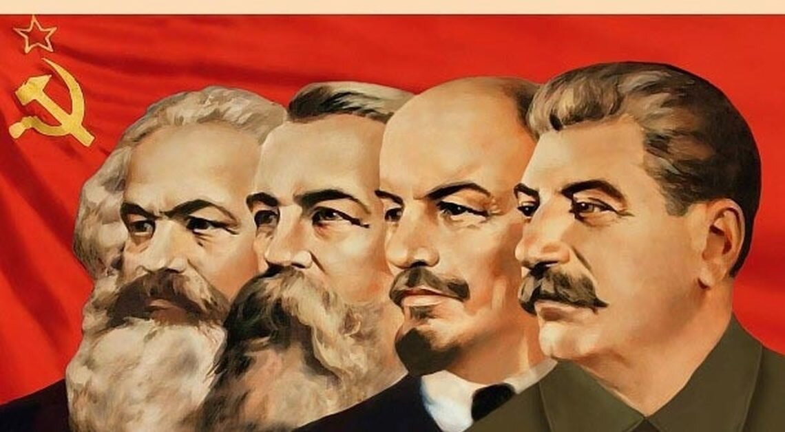 Слева-направо: Маркс, Энгельс, Ленин, Сталин.