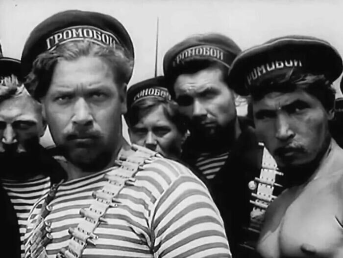 Ты никак буржуинский Плохиш? |Фото: ya.ru.