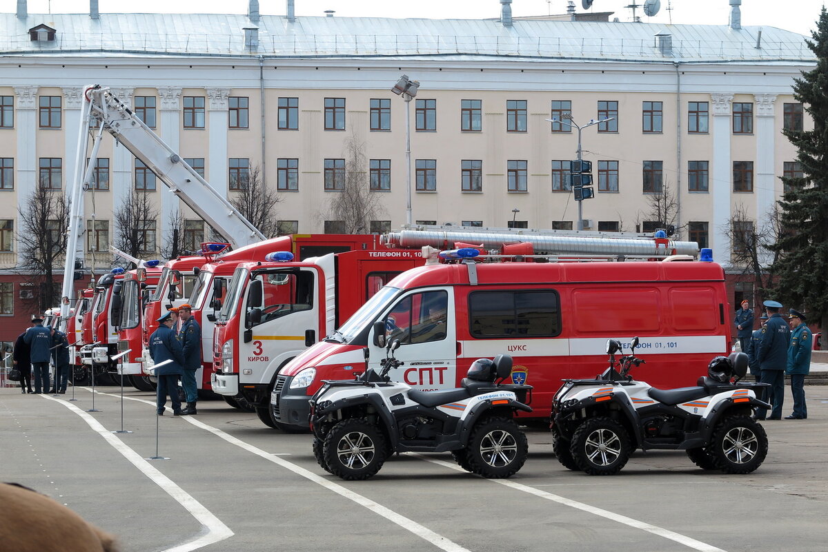 Техника мчс в москве