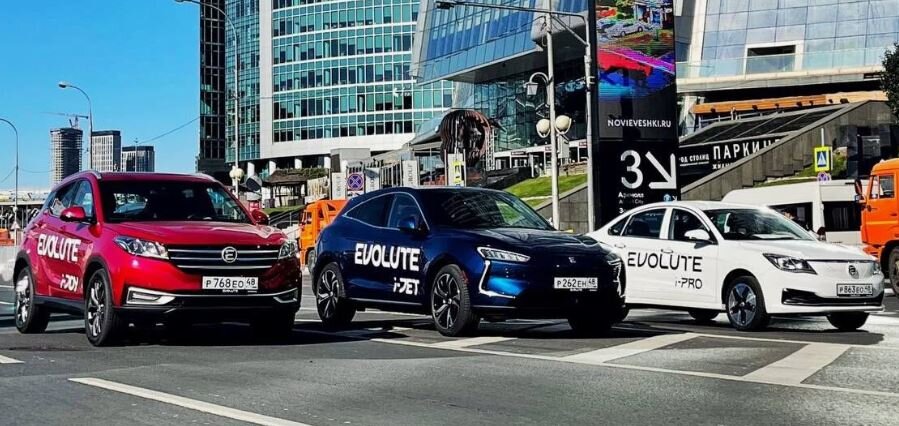 Слева направо: Evolute i-JOY, i-JET и i-PRO📷
