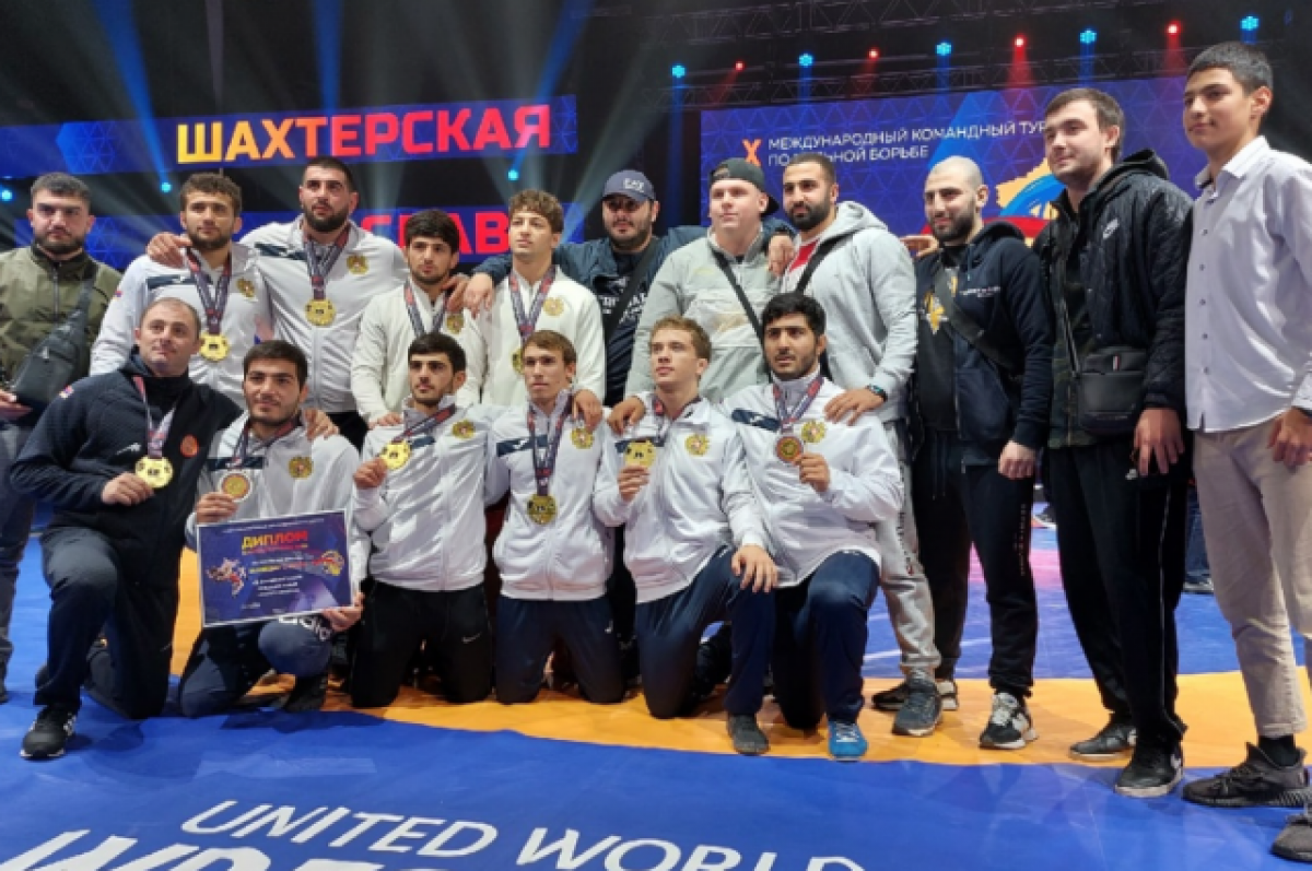    В Кемерове завершились соревнования по спортивной борьбе