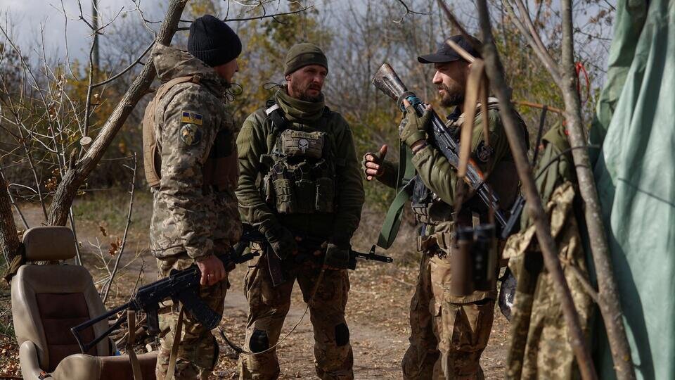     Как связаны ВСУ, "Серые волки", идеология Турции и "Третий рейх" REUTERS/Valentyn Ogirenko