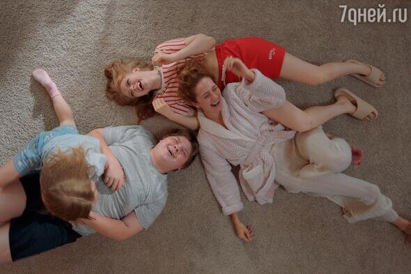    «Нина», 2022 кадр из сериала