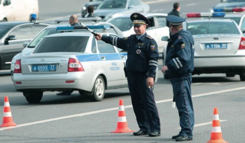 Пост гаи проверял пропуски или пропуска у всех водителей