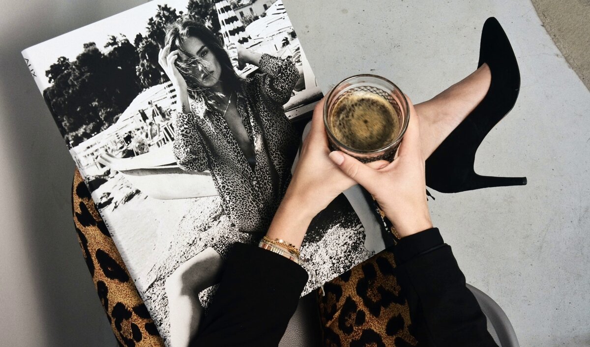     вы уже выбрали обувь для корпоратива? фото: unsplash.com