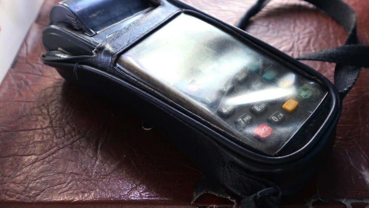     Следующей весной в регионе намерены вернуть возможность оплачивать проезд в общественном транспорте с помощью смартфона и виртуальной карой.