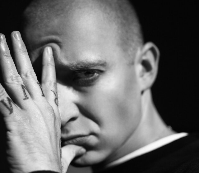    Oxxxymiron Oxxxymiron.com
