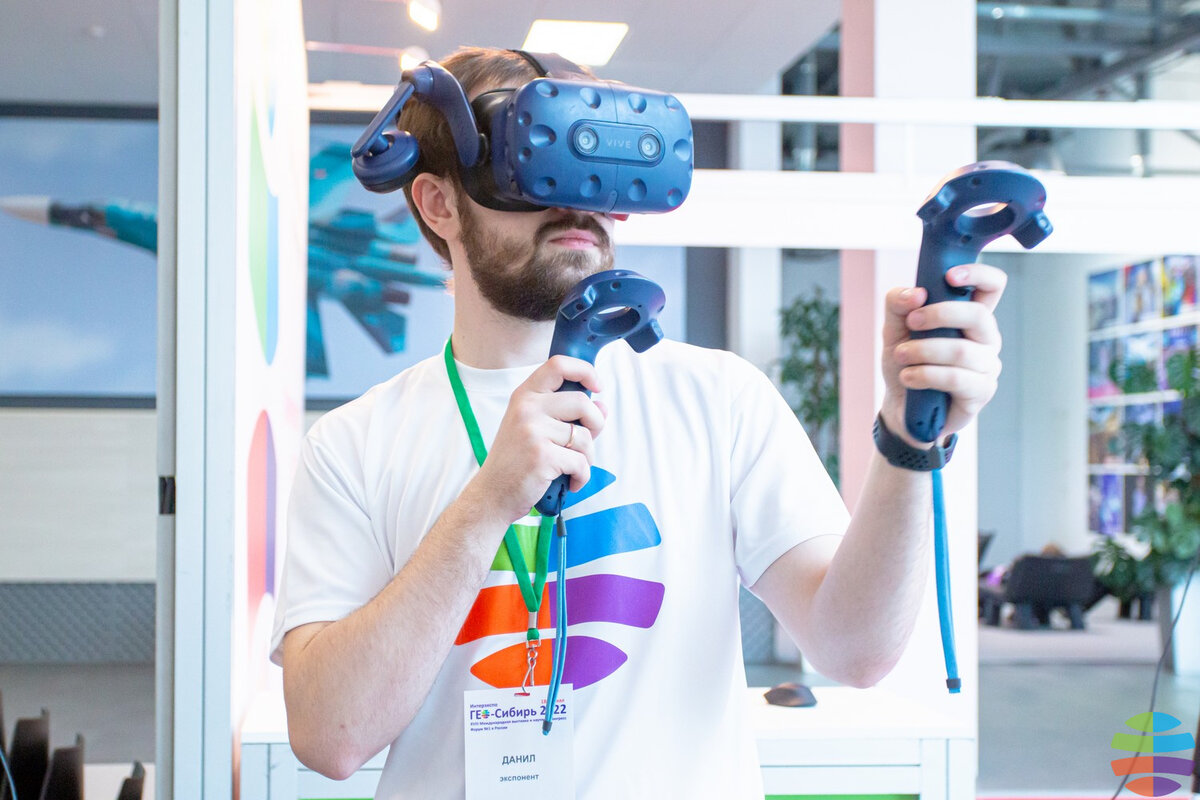 Сибирский федеральный университет геосистем и технологий. HTC Vive Pro. Oculus 2. Топ VR шлемов 2022. VR реальность