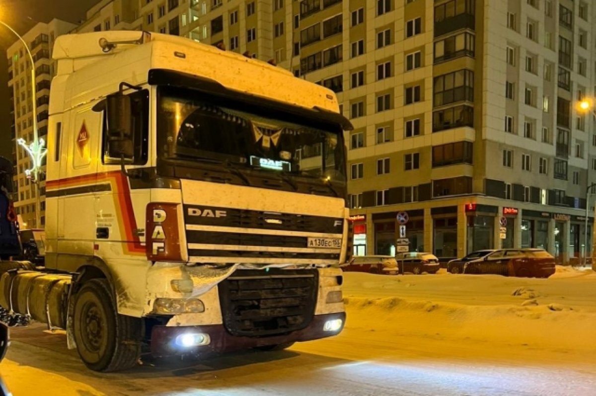    Пьяный и без прав водитель грузовика задержан в Екатеринбурге