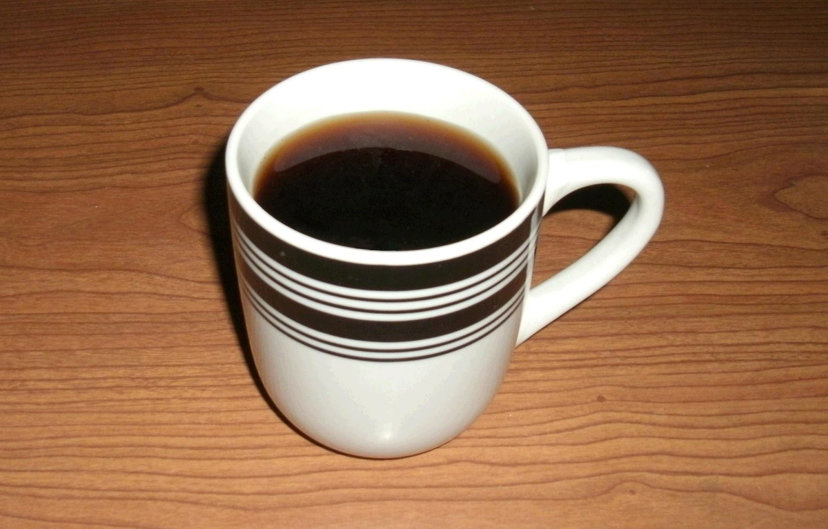 Nella nostra famiglia solo il marito beve il caffè. Come la maggior parte delle persone, è abituato a preparare bevande istantanee con acqua bollente.-3