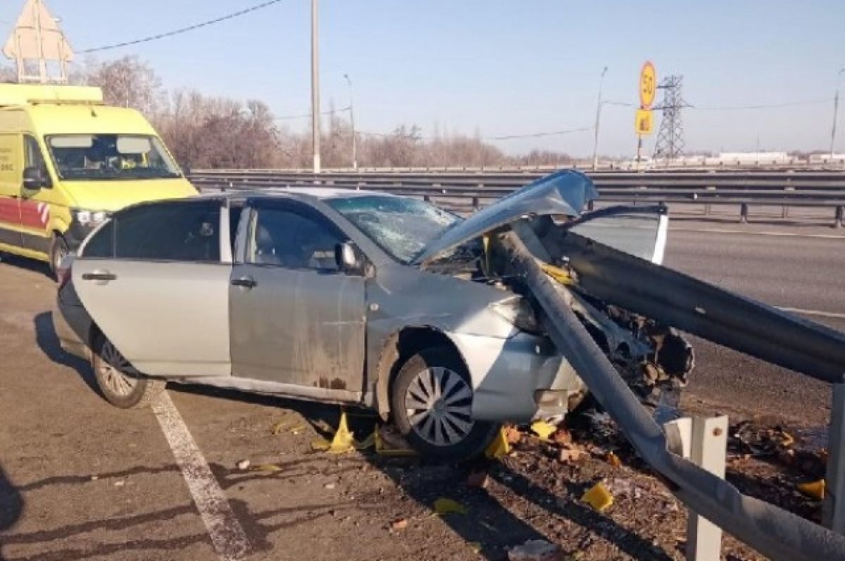 В Воронежской области в аварии на трассе «М4-«Дон» пострадали двое мужчин |  АиФ Воронеж | Дзен