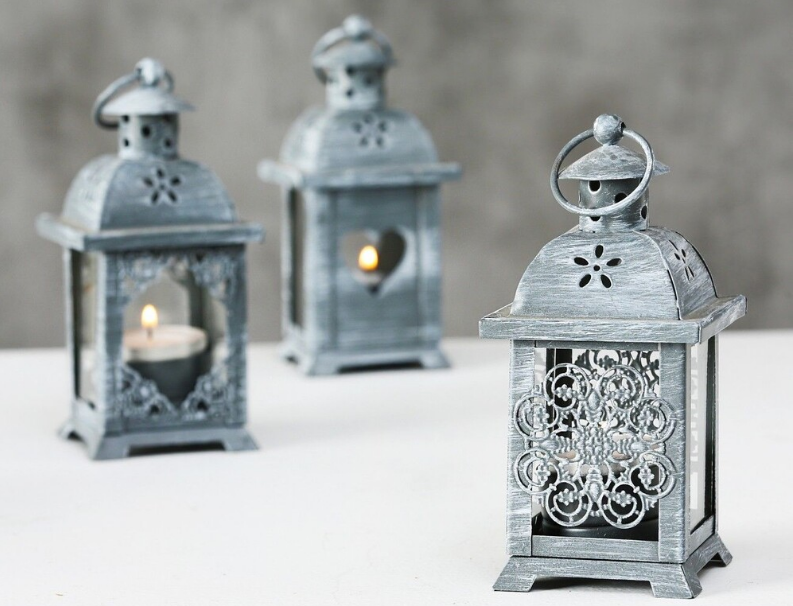 Подсвечник в форме винтажного фонарика - 520 рублей