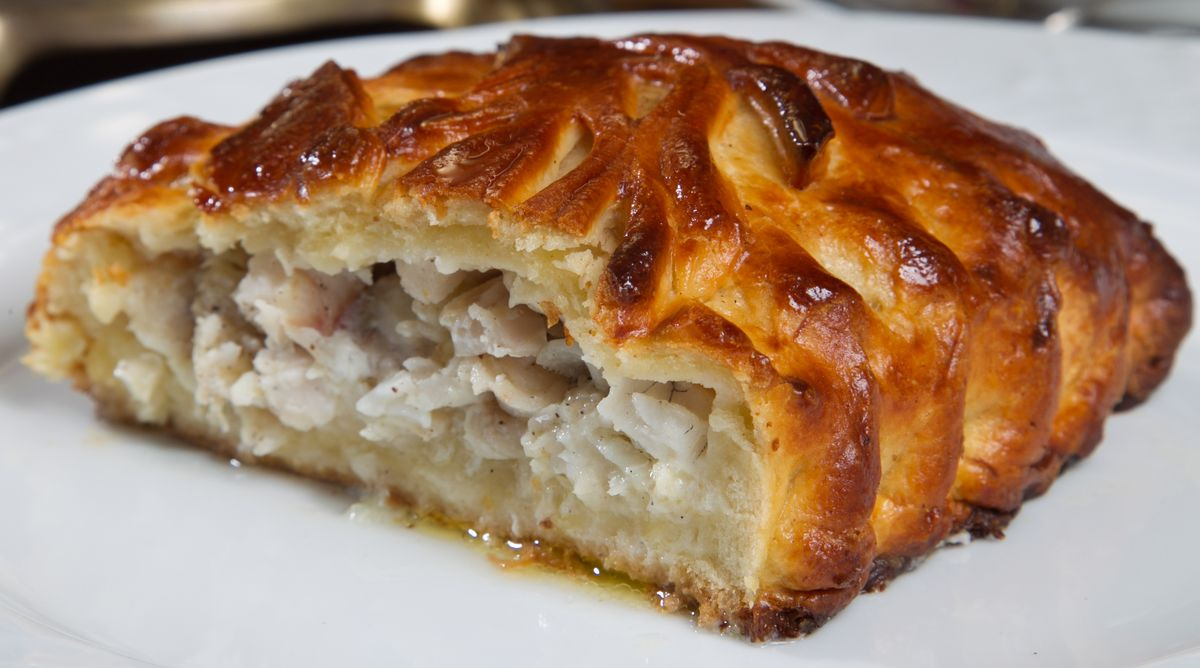 Кулебяка с рыбой. Фото из открытых источников.