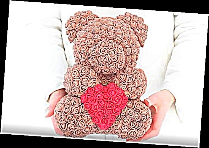 Необычная игрушка в виде милого медведя.