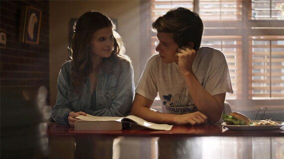 Кадр из сериала "Учитель"