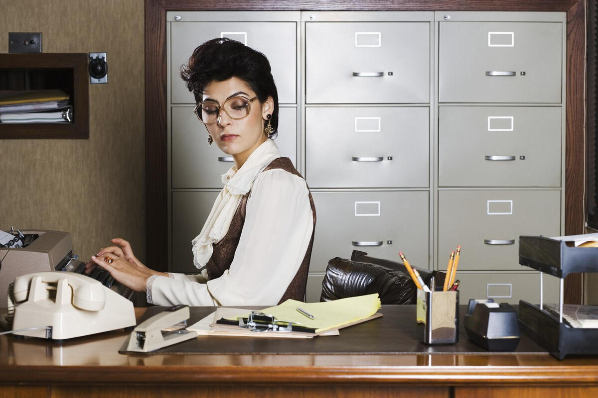 да что тебе от меня опять нужно?