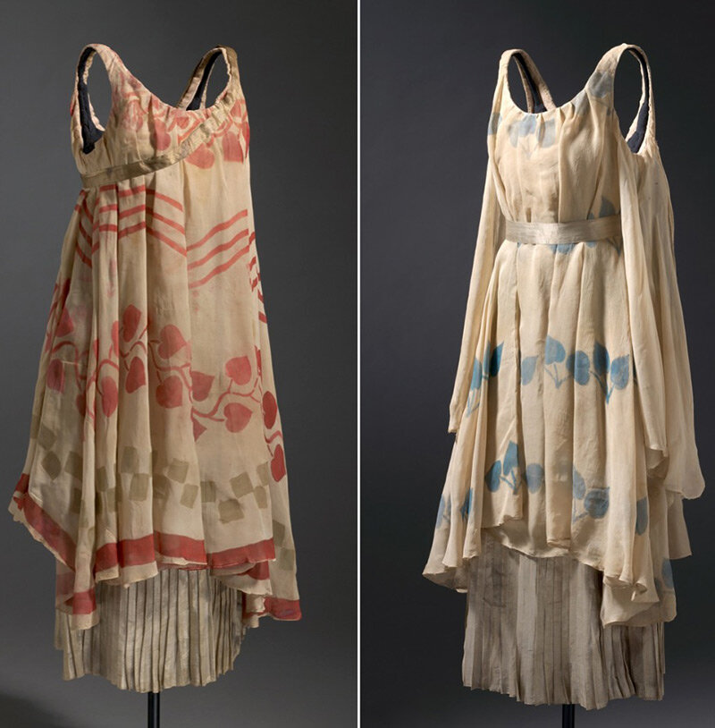 Платья по эскизам Л. Бакста.
