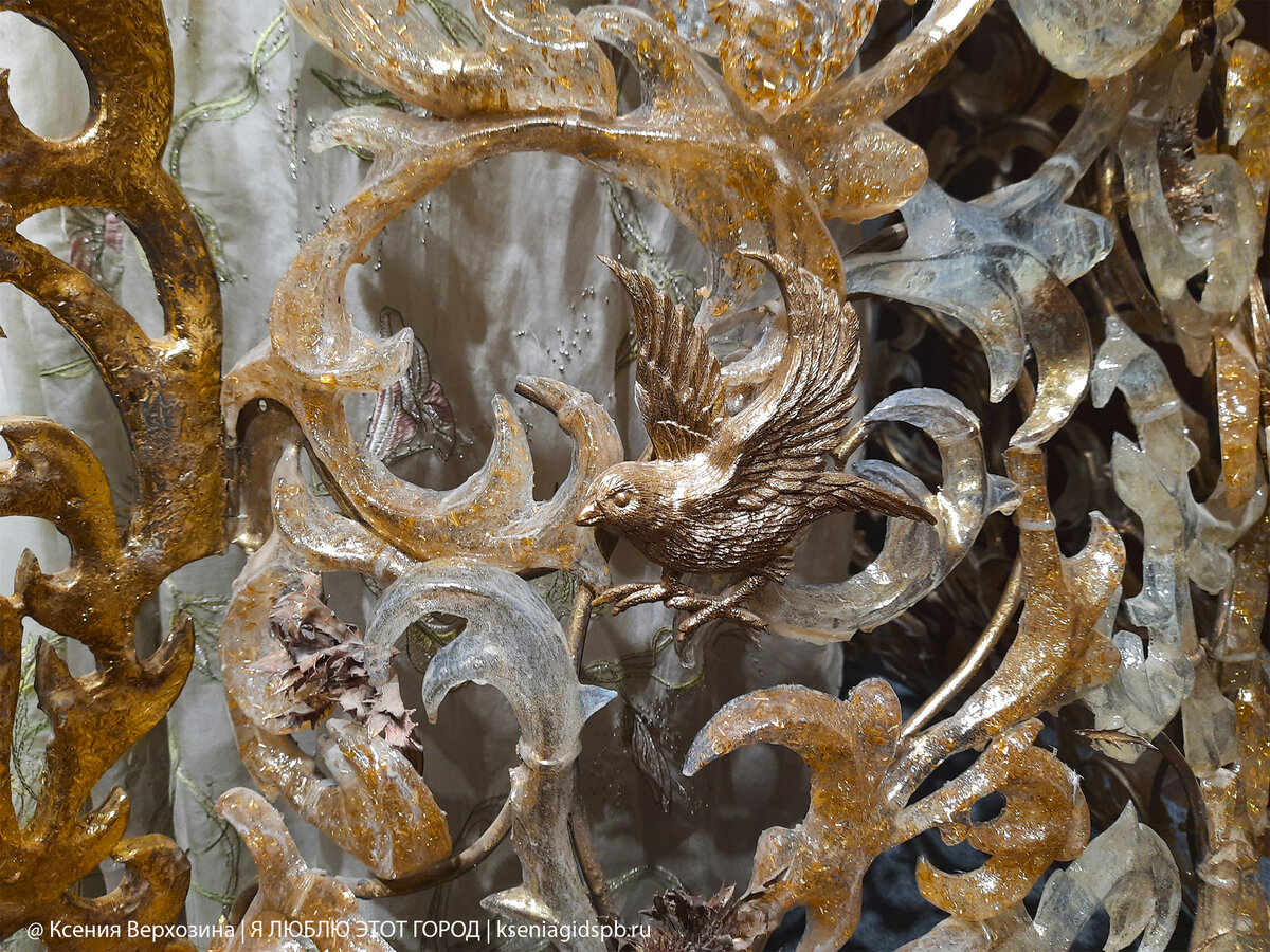 Все костюмы - из фильма "Конек-Горбунок" авторства Надежды Васильевой и Ольги Михайловой. Все фото сделаны лично мной. Копирайты стоят для Дзена