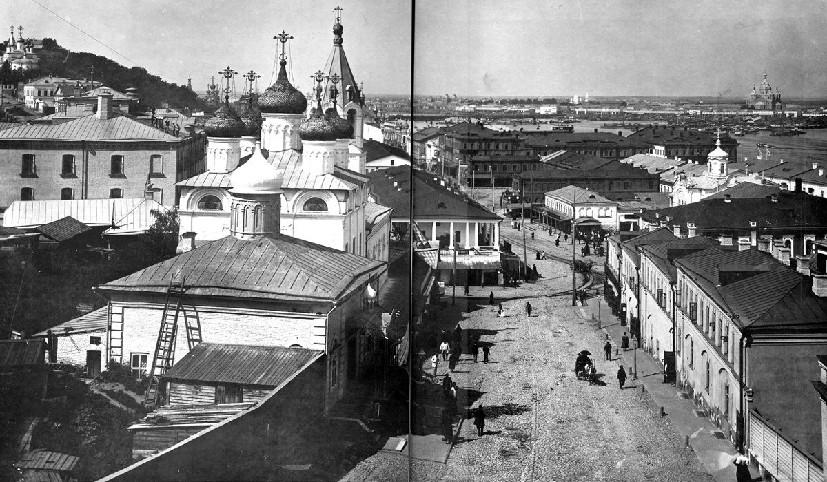 Нижний Новгород. Вид на Ивановский съезд и Скобу, фото Максима Дмитриева