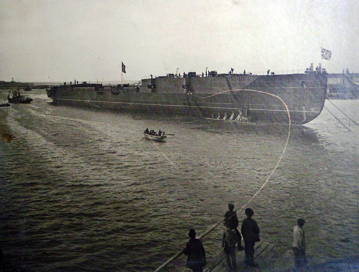 Спуск крейсера Адмирал Нахимов, 25 октября 1915 года