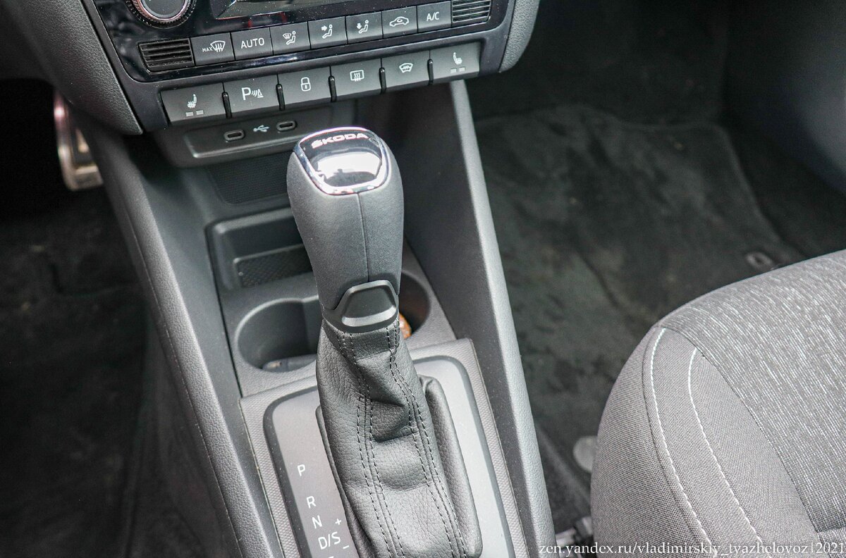 Что лучше: Киа Рио или Шкода Рапид? Поездил на обоих и теперь могу ...