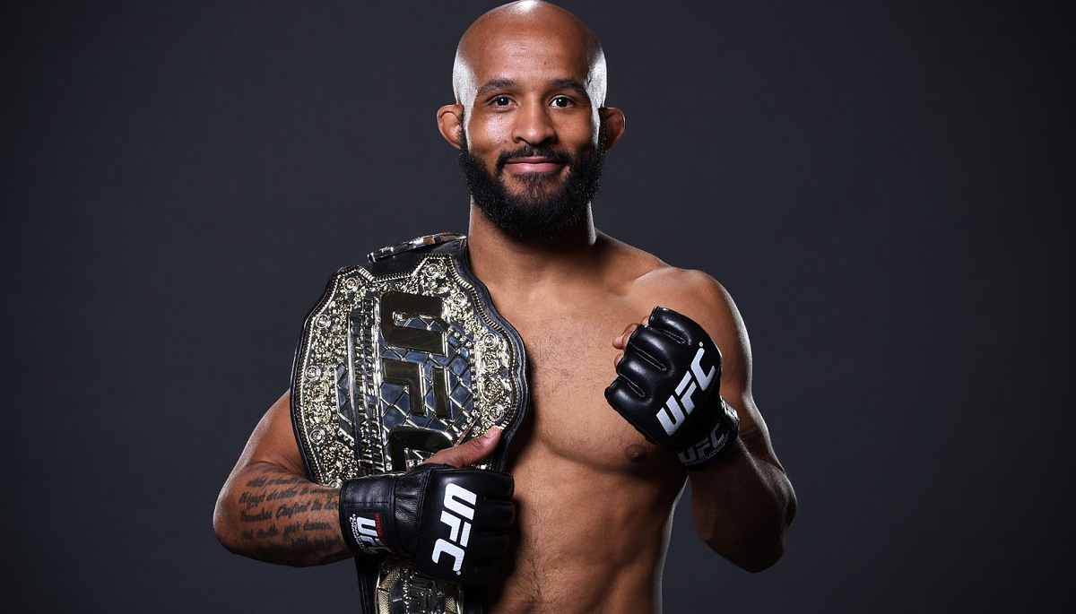 Бывший чемпион UFC в наилегчайшем весе Деметриус «Могучий мышонок» Джонсон.