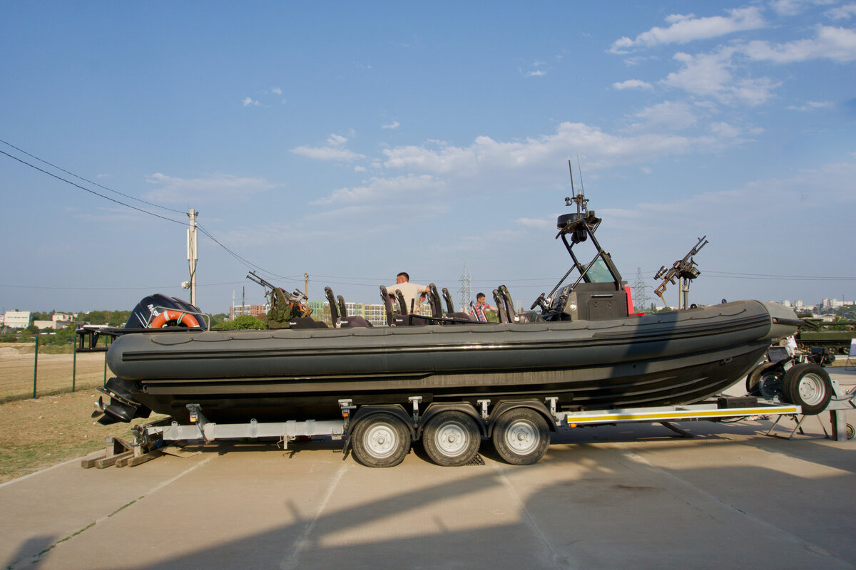 Внешний вид катера.