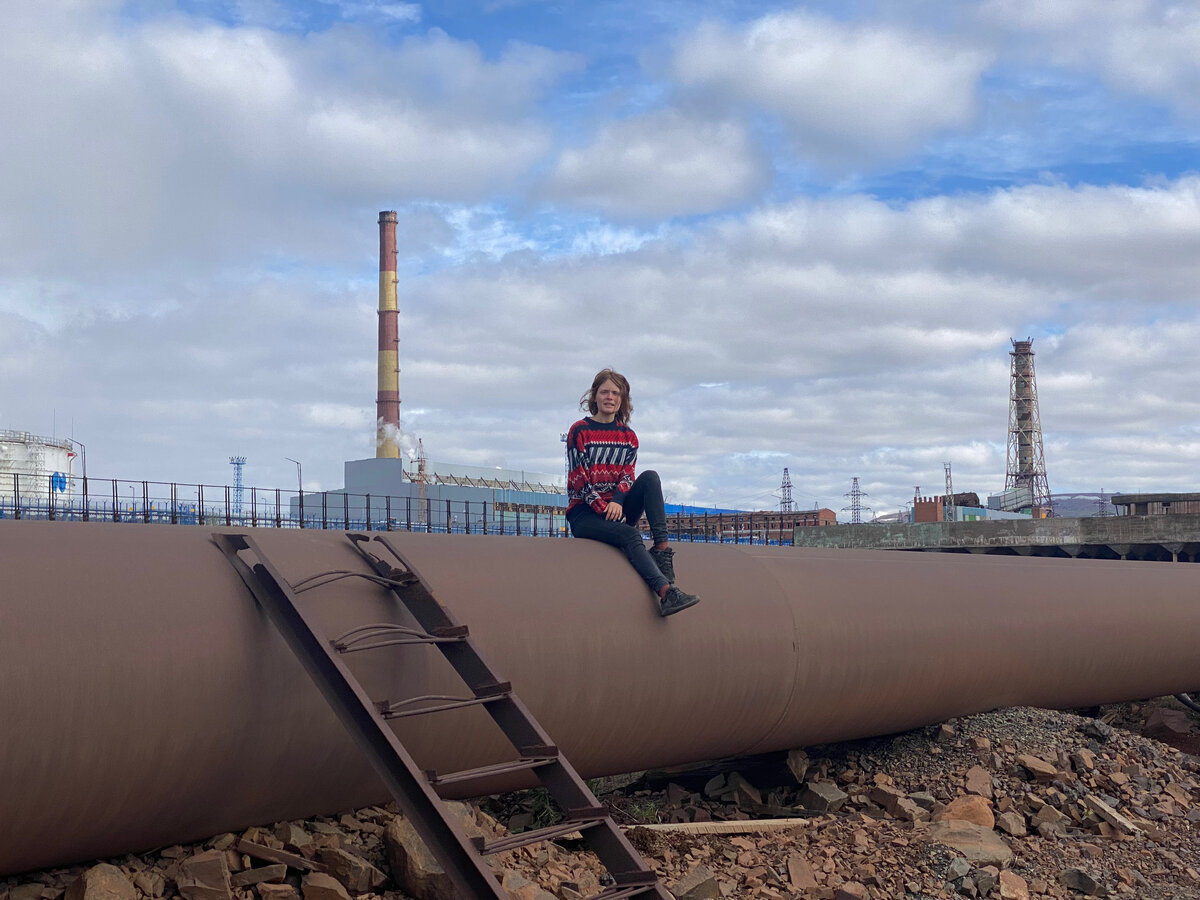  Сижу на теплотрубах в Норильске