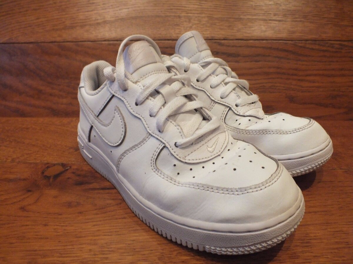 3 Nike Air Force