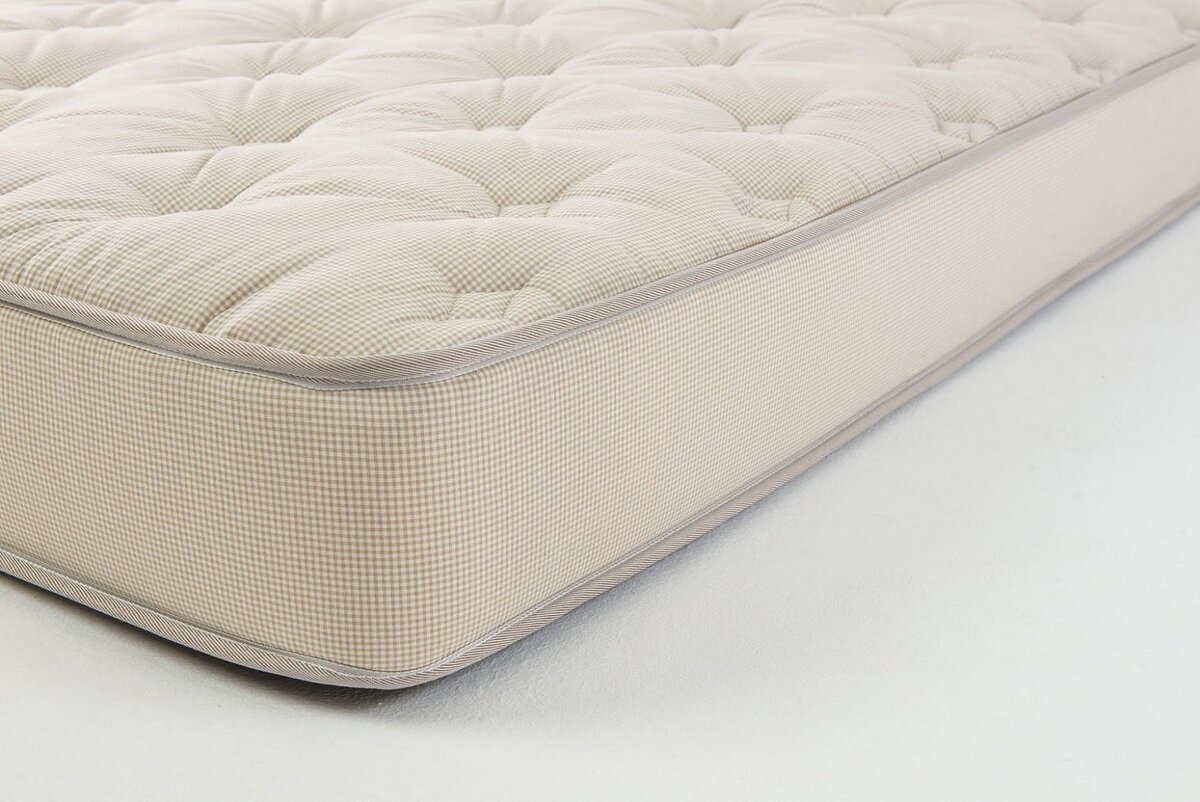 На мягкой объемной стежке очень приятно лежать