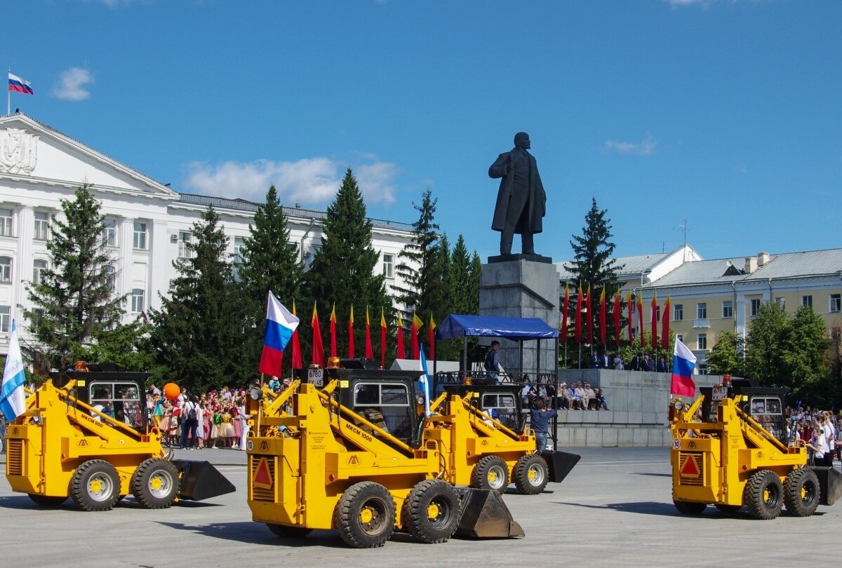 Модернизированная мини-спецтехника 🚜 Курганмашзавода: особенности  гражданской продукции военного завода | Тракторист-Моторист ☑️ | Дзен