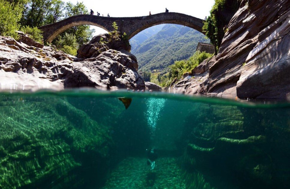 Река Верзаска Швейцария фото зимой