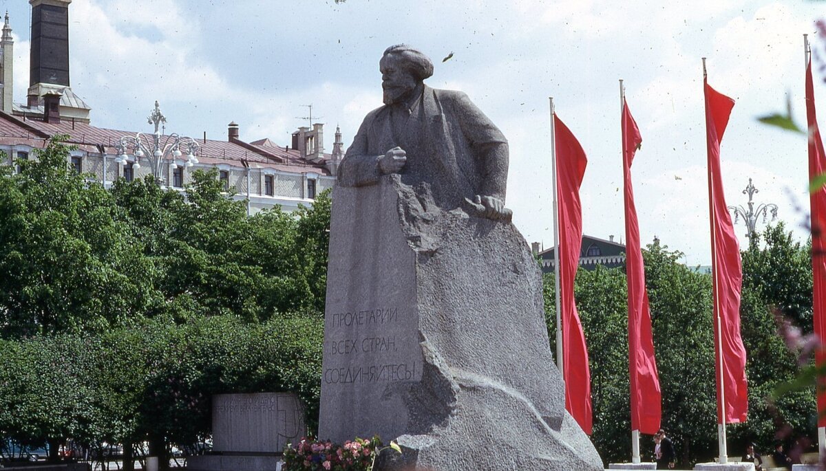 Тот самый памятник. Фото из свободного доступа в интернете.