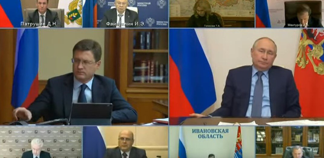 Партии критикующие правительство. Кил раскритиковал правительство в СССР