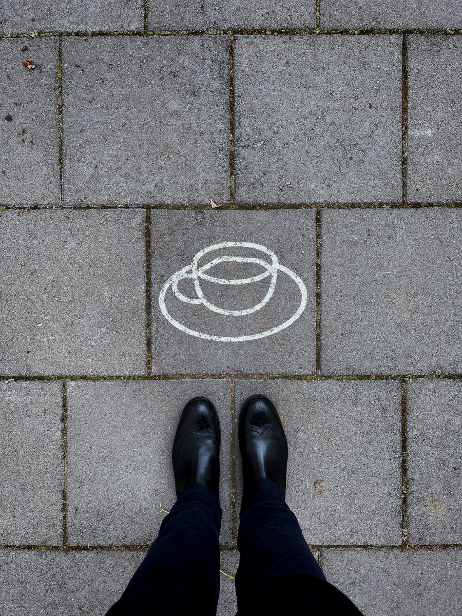 А где окажется ваш кофе? (Фото Jon Tyson).