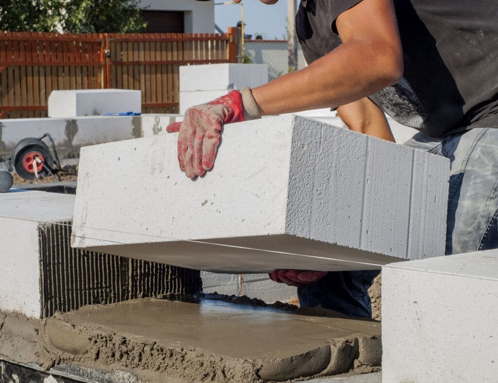 Кладка газосиликатных блоков